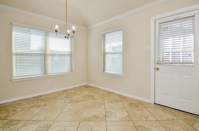 Building Photo - 10926 Clearsable Ln