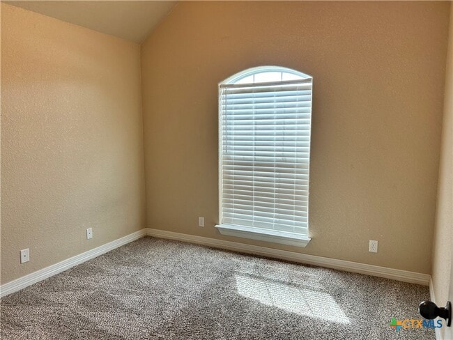 Building Photo - 1621 Rusty Spur Dr