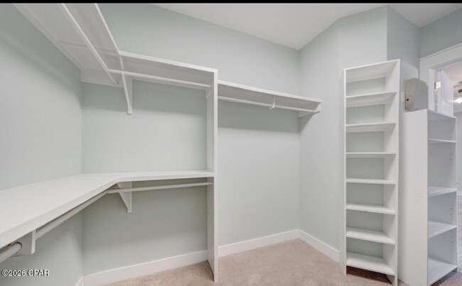 Building Photo - 3816 Mariner Dr