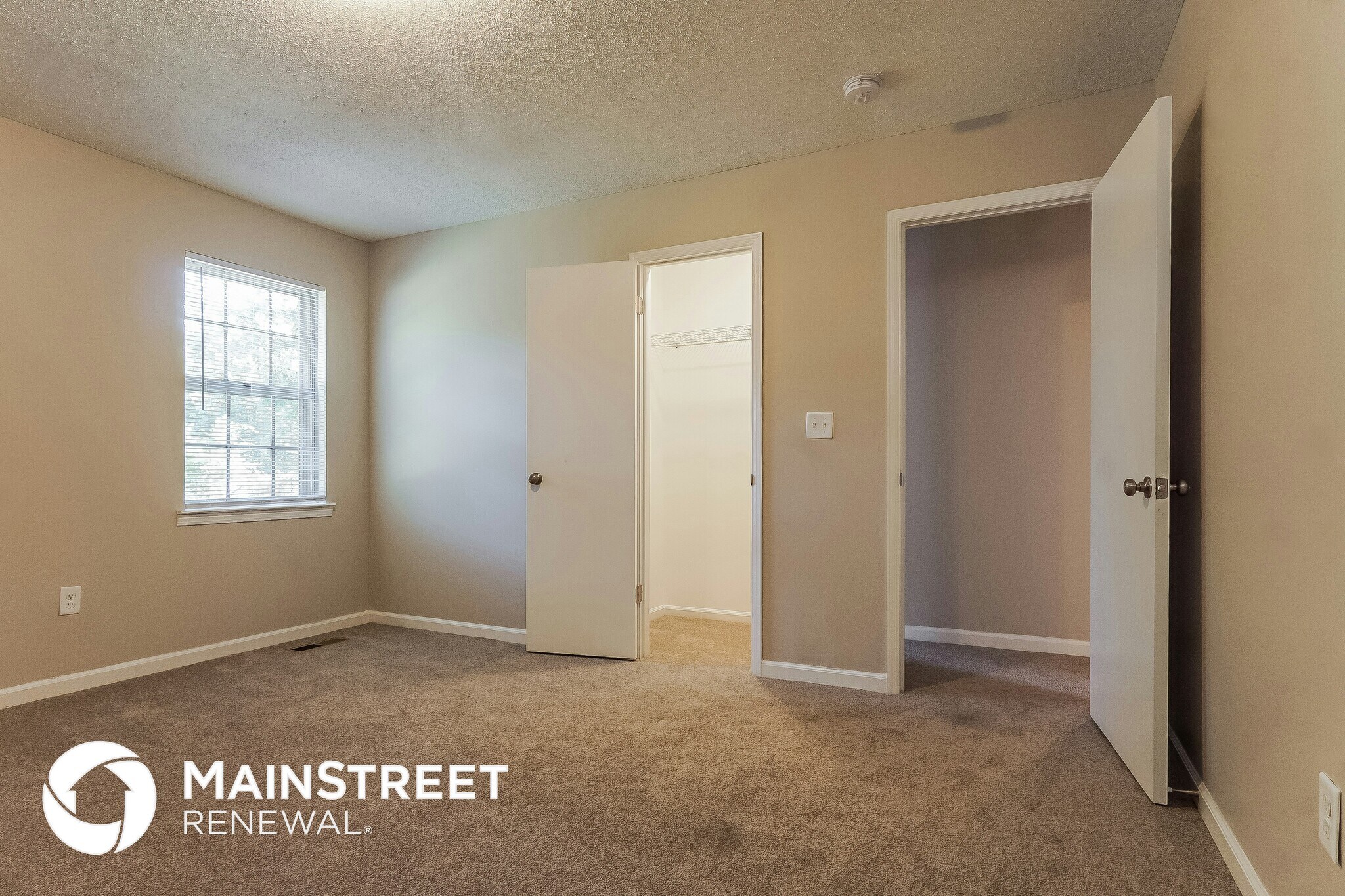Building Photo - 1299 Glenridge Ln