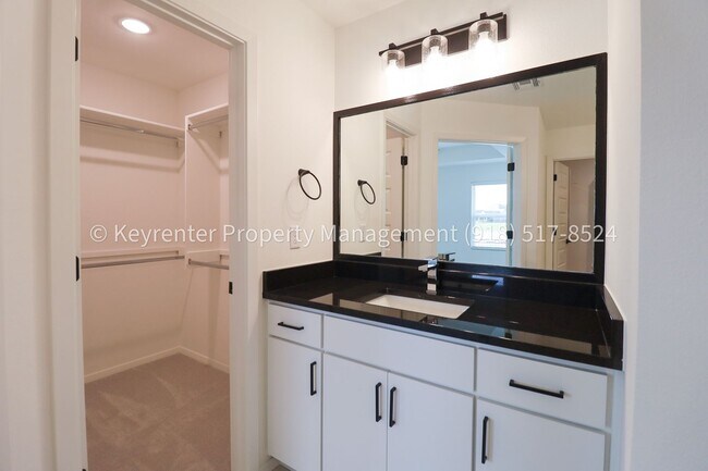 Building Photo - Stunning New Construction Simmons Home - 5 Bed 3 Bath - Pond View & Full Appliance Package!