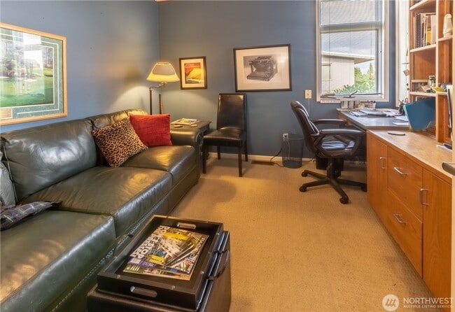 Building Photo - Beautiful Home located in the Heart of Lynden