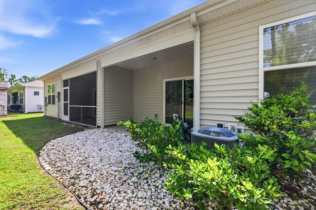 Building Photo - 3412 Bells Lk Cir