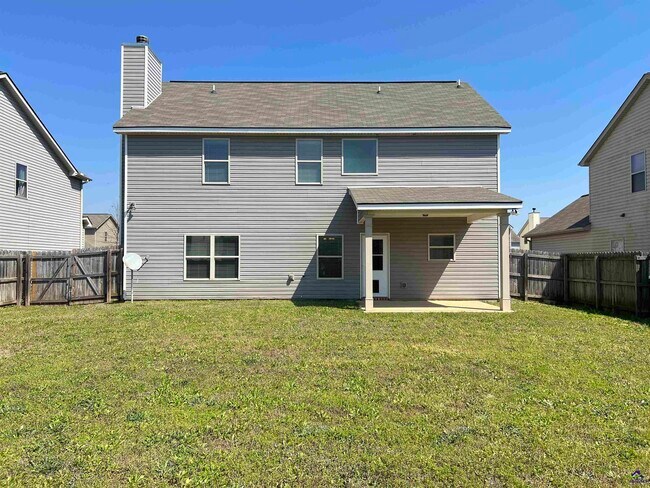 Building Photo - 807 Citrona Dr