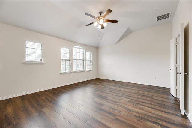 Building Photo - 2559 Sarah Ln