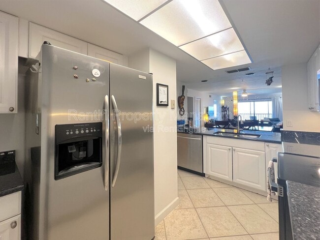 Building Photo - 2711 First Street