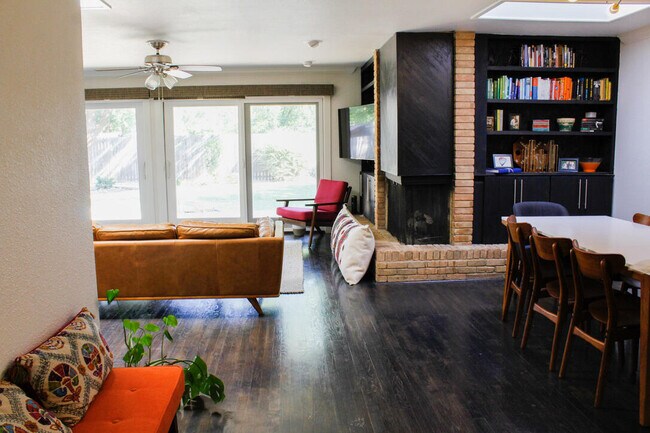 Building Photo - 3518 41st St