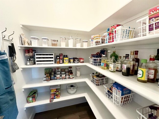 Building Photo - 4404 Authentic Dr