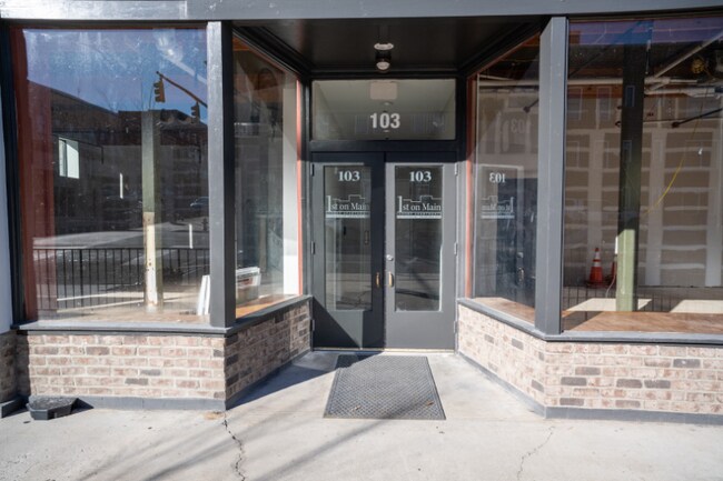 Building Photo - 103 N 1st St