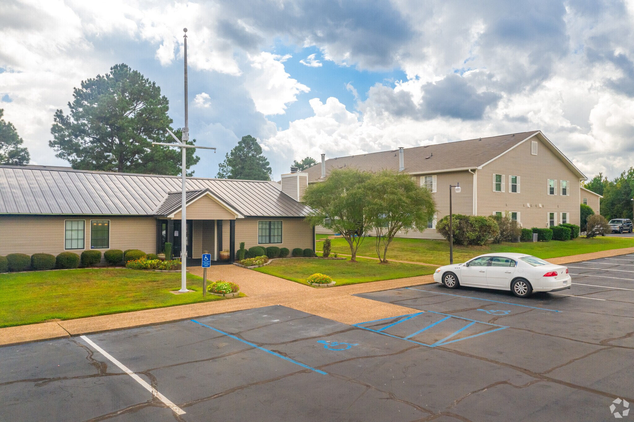 Olde Salem Village 6725 Rd Shreveport LA 71129 Apartment