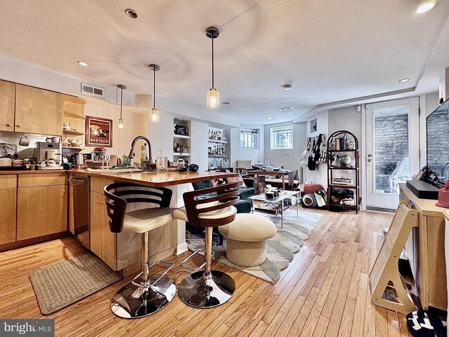 Building Photo - 2017 13th St NW