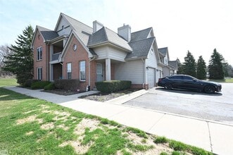 Building Photo - 28777 Berwick Ct