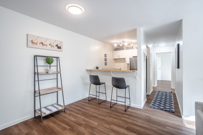 Building Photo - 3619 Clarion Avenue