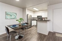 Building Photo - Paseo on University