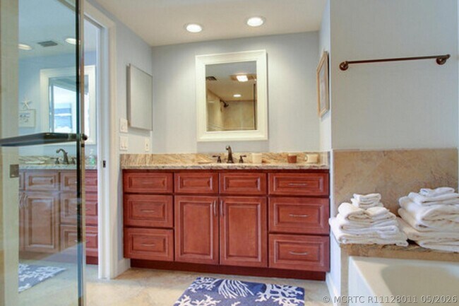 Building Photo - 2115 Windward Way