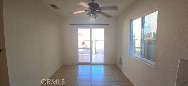 Building Photo - 53470 Avenida Alvarado