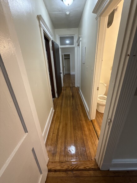 Apt 19 - 468 Park Dr