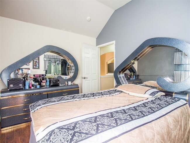 Building Photo - 16307 Pebble Crest Ct