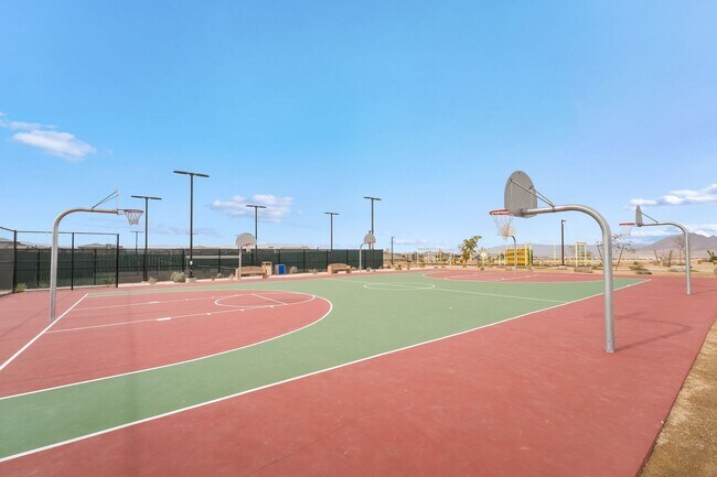 Building Photo - Goregous Brand New 4 Bedroom For Lease!