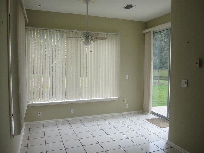 Building Photo - Sun City 55 + Community