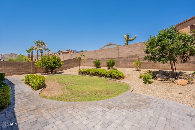 Building Photo - 1738 W Glenhaven Dr