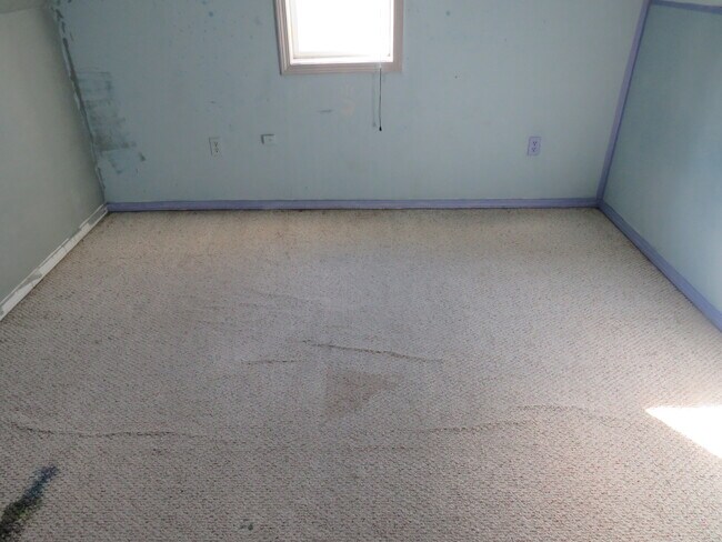 Building Photo - 2002 Cottage Ave