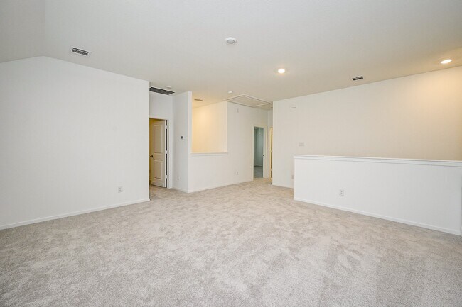 Building Photo - 6427 Seafoam Lake Dr