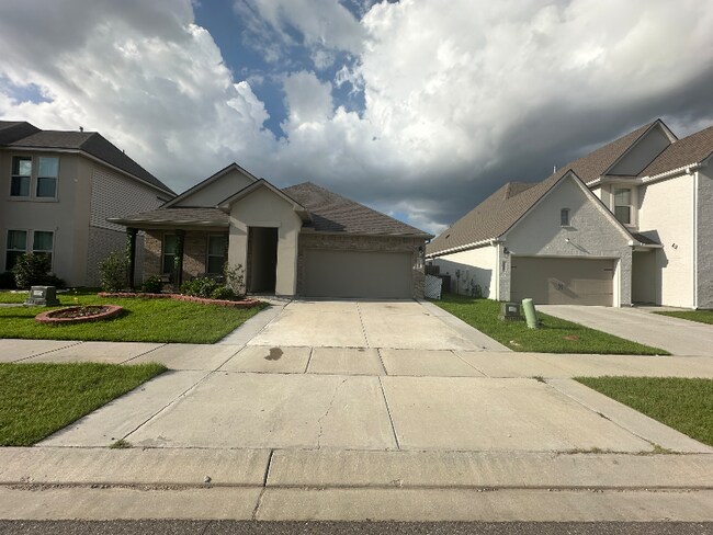 Primary Photo - 14221 Bellacosa Ave