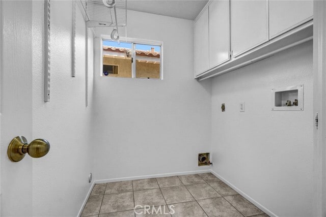 Building Photo - 23 Sillero