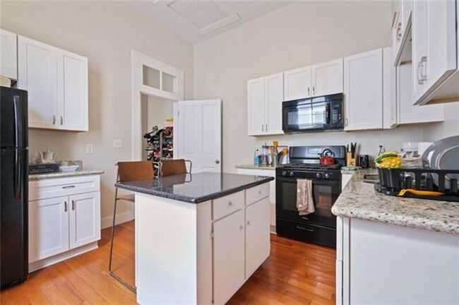 Building Photo - 2705 Third St