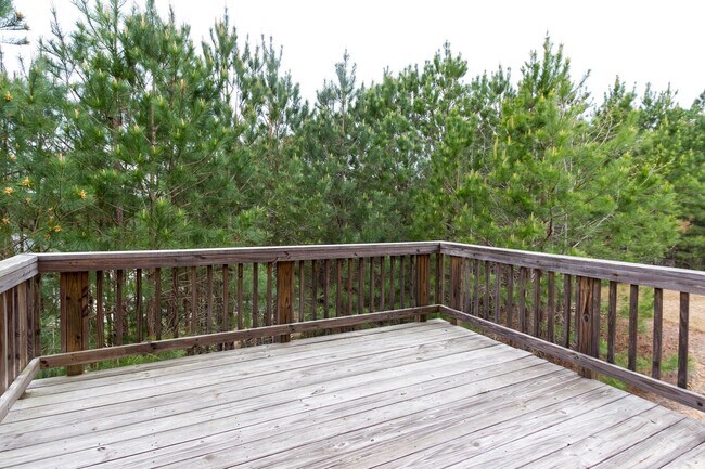 Building Photo - COMING SOON- Beautiful 4-Bedroom Home in L...