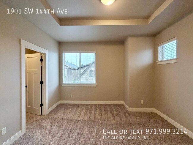 Building Photo - 1901 SW 144th Ave