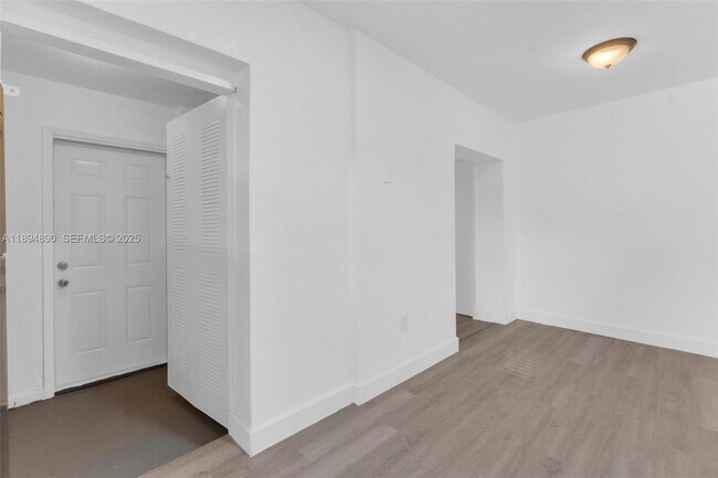 Building Photo - 3051 NW 77th St