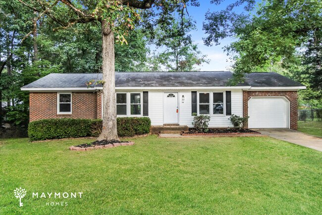 Primary Photo - Charming 3-Bedroom