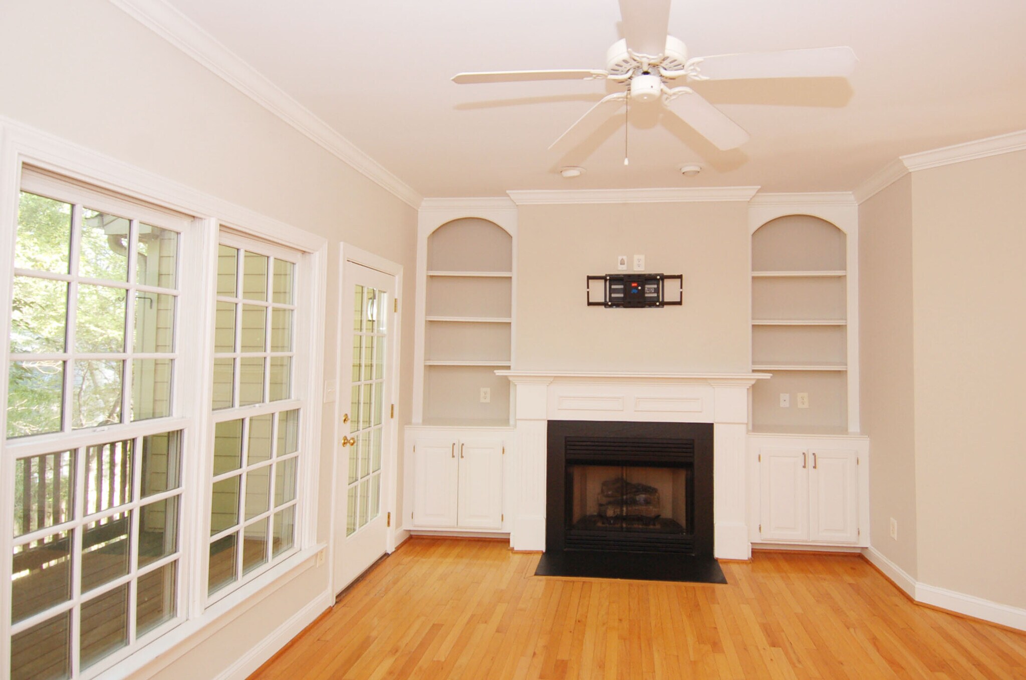 Building Photo - 1327 Cameron View Ct