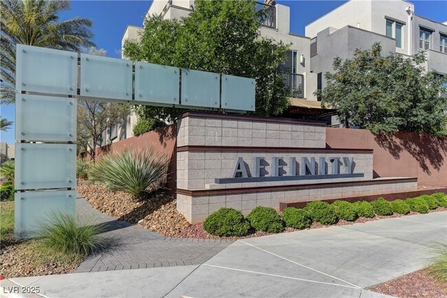 Building Photo - 11377 Gravitation Dr