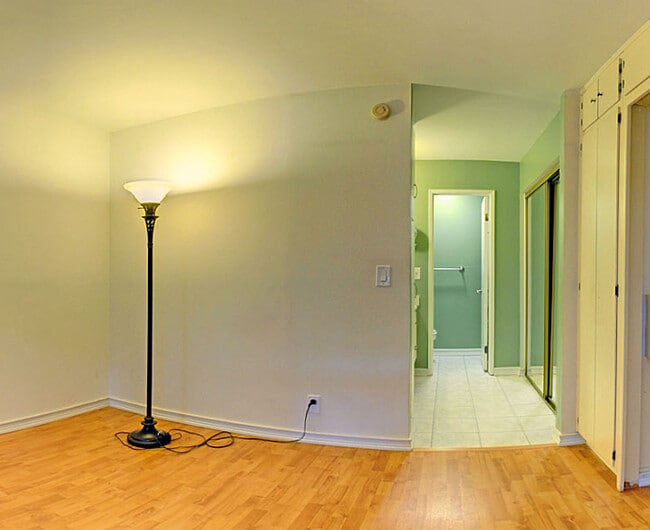 View of bath from bedroom - 7742 Redlands St