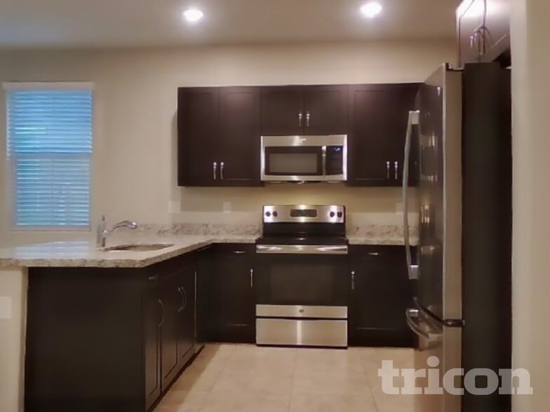 Building Photo - 12586 W Mazatzal Dr