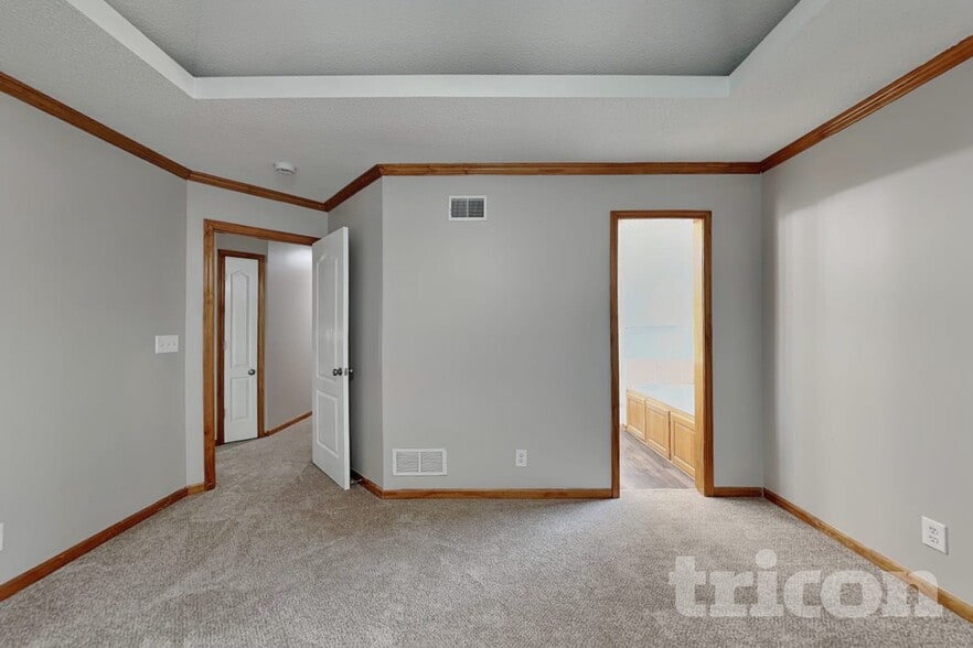 Building Photo - 432 Granite Dr