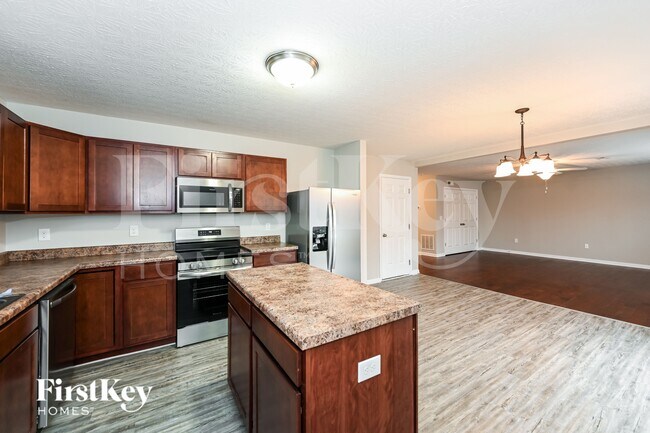 Building Photo - 3478 Hickory Ln