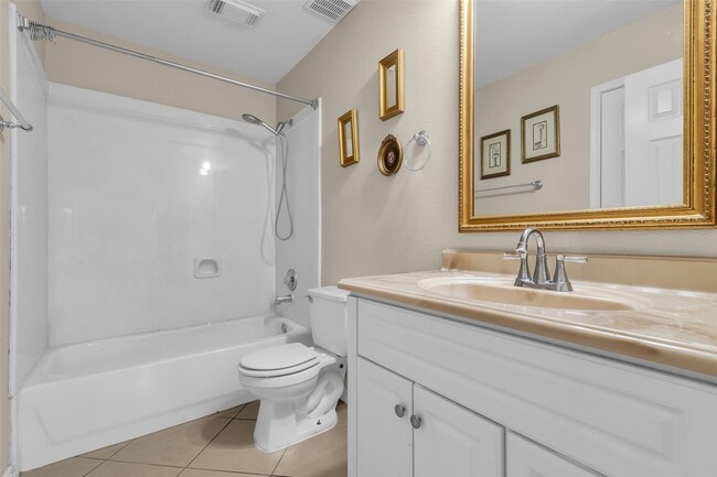 Building Photo - 10906 Cayman Mist Dr