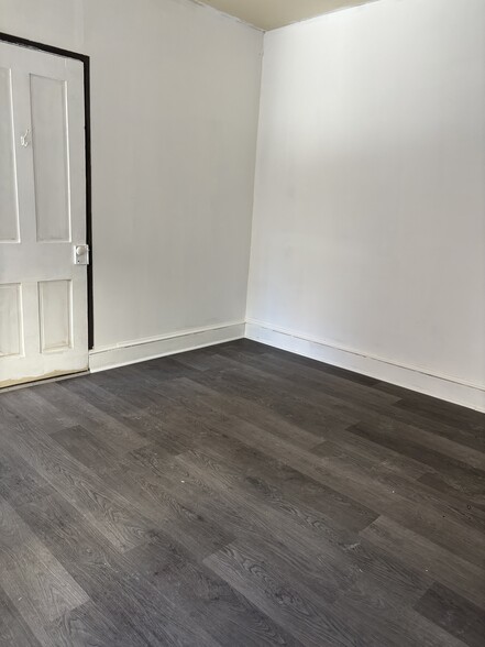 Building Photo - 942 Franklin St