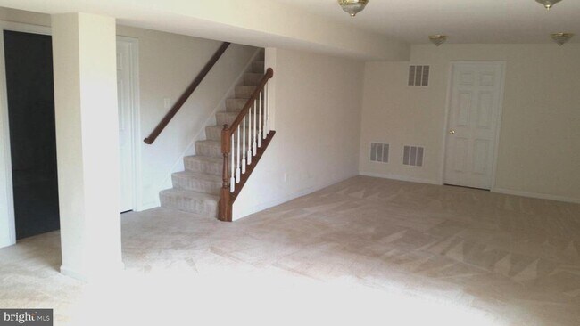 Building Photo - 2281 Walnut Branch Drive