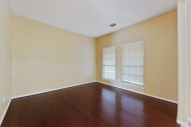 Building Photo - 23806 Spring Way Dr