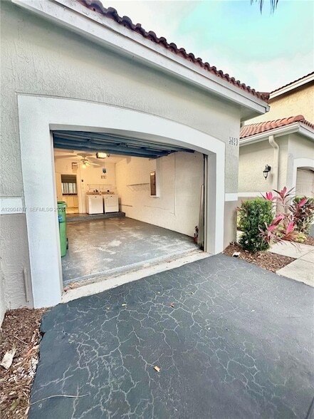 Building Photo - 3624 San Simeon Cir