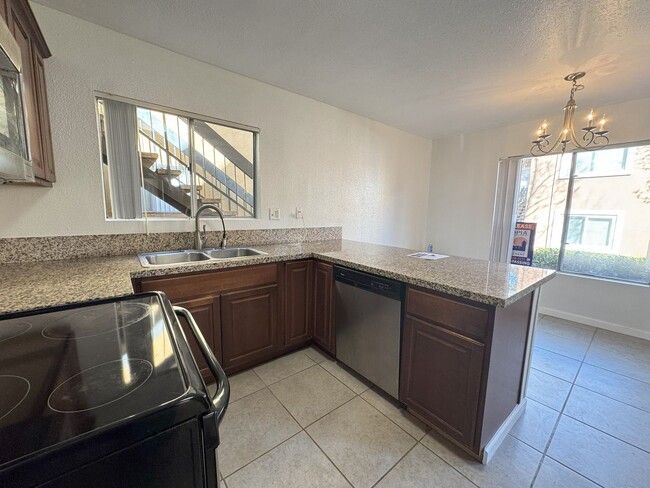Building Photo - *** Move-In Special*** Luxury Living at Wa...