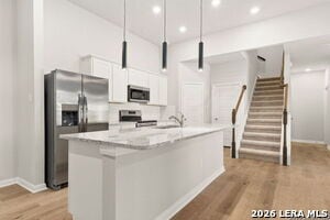 Building Photo - 483 Nespral Dr