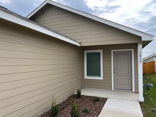 Building Photo - 1038 Raintree Rd