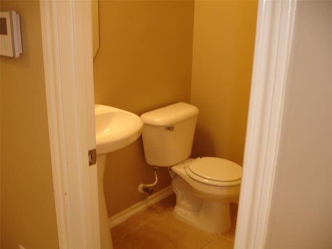 Building Photo - 11843 Keystone Spring Way