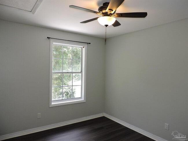 Building Photo - 7674 Old Hickory Dr